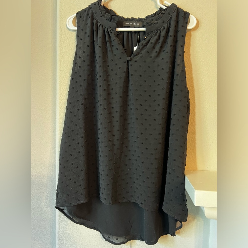 Gibson Look  Black Textured Sleeveless Blouse